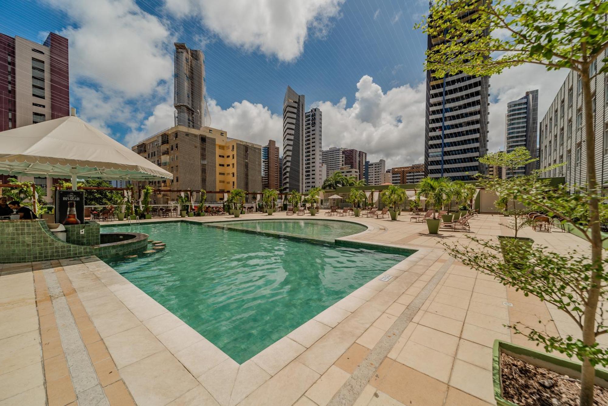Oasis Imperial & Hotel