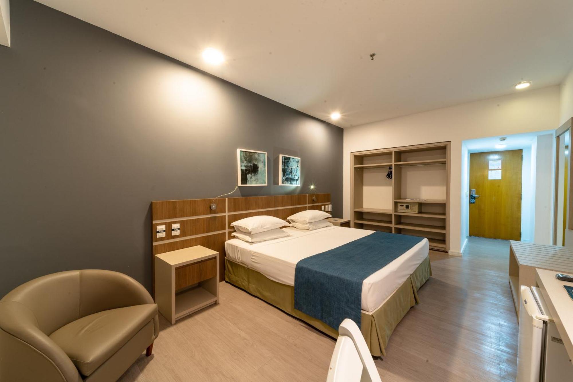 Oasis Imperial & Hotel 4*