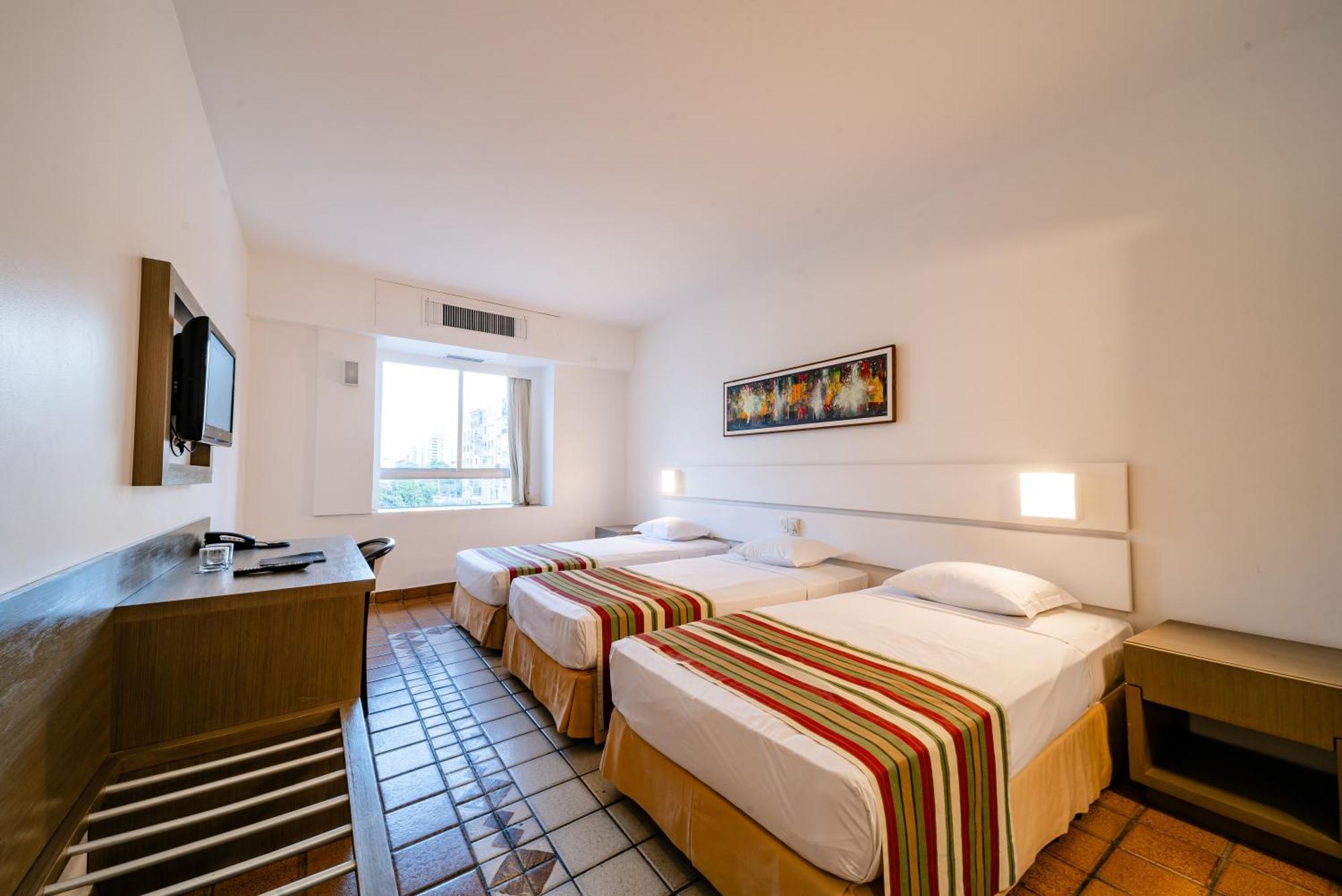 Oasis Imperial & 4*