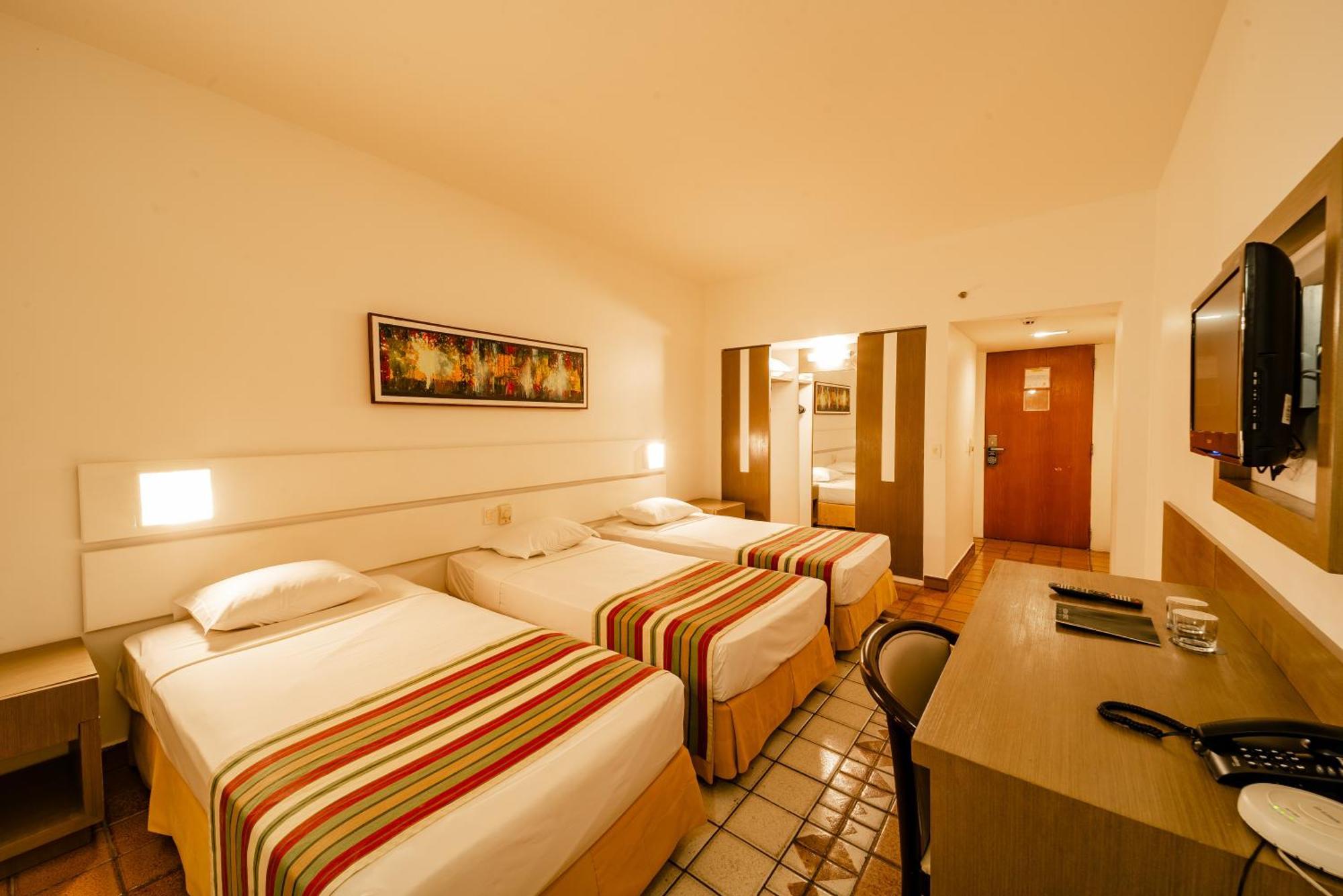 Oasis Imperial &